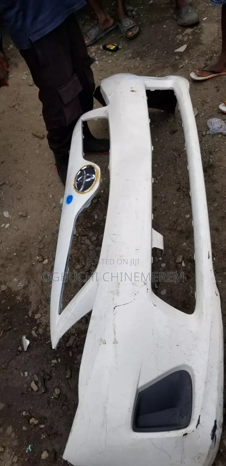 Complete Front Bumper Toyota Corolla 2010