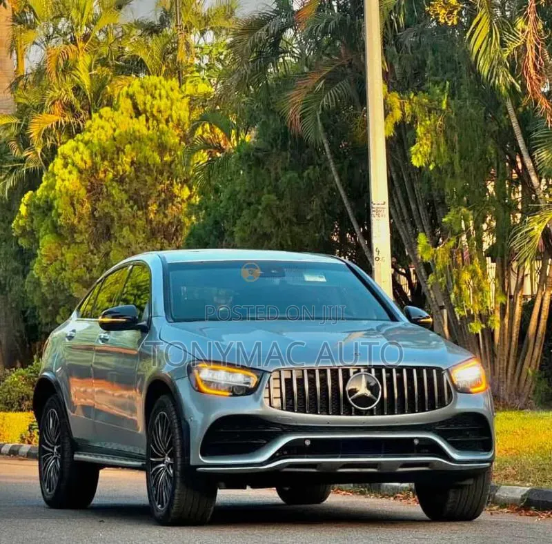 High Quality Headlight, Bumper for Mercedes Benz GLC300 2016 to 2020