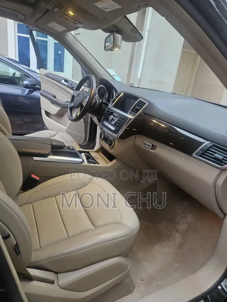Mercedes-Benz M Class 2015 Black