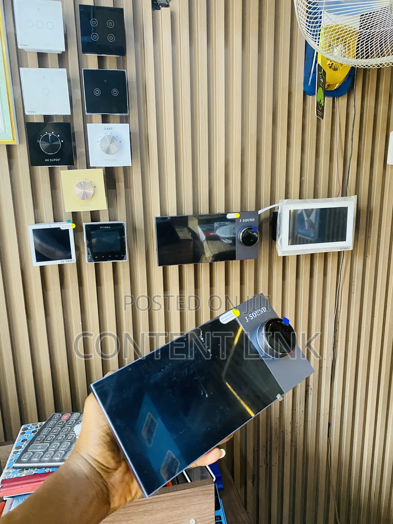7inches With Nub/Alexa Inwall Amplifier