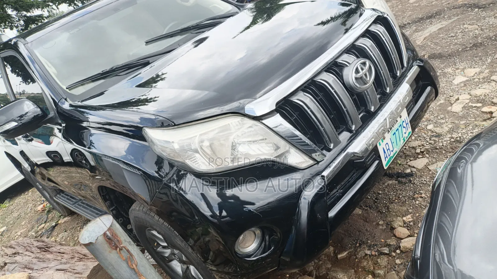 Toyota Land Cruiser Prado 2010 Black