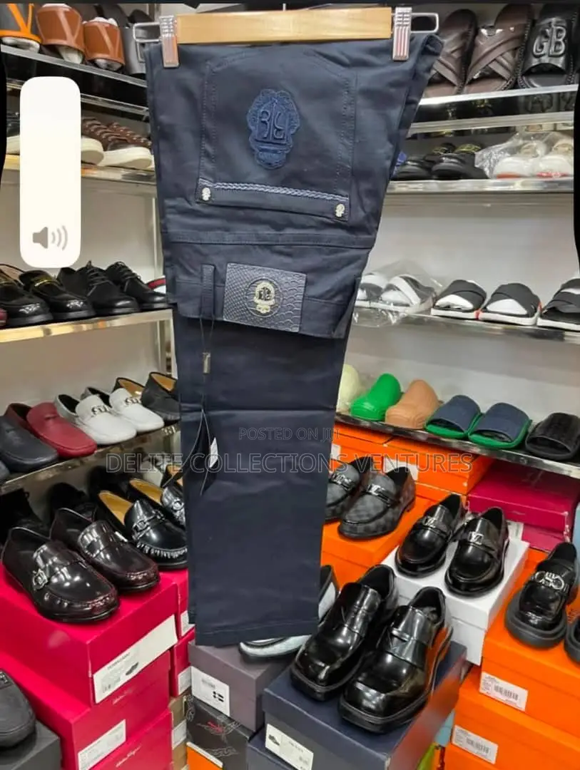 Angelo Galasso Jeans * Angelo Galasso Slim-Fit Jeans