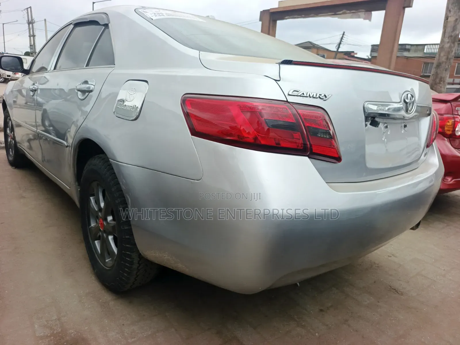 Toyota Camry 2010 Silver
