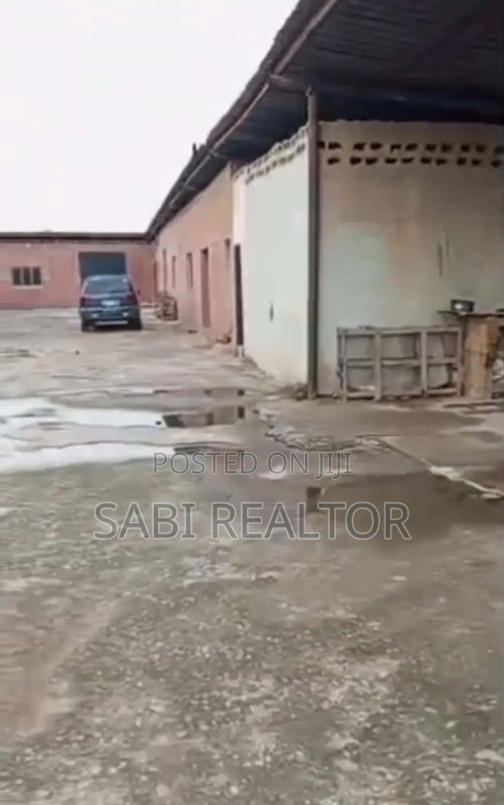 9 Plots With a 5 Bays Warehouse of a Storey Building at Oluwaga Ipaja