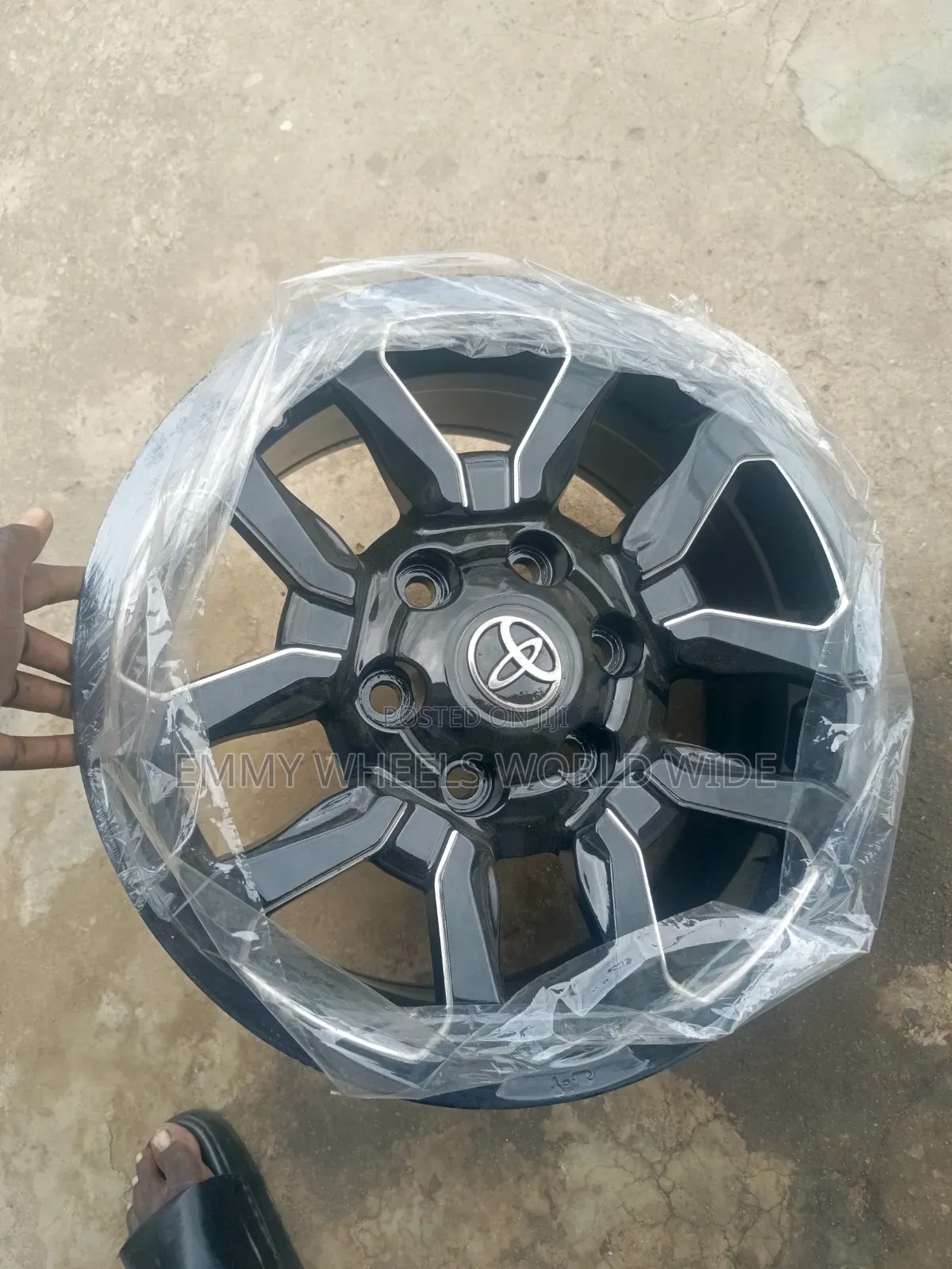 17inch for Toyota Hilux,tacoma Available as Seen Tokunbo