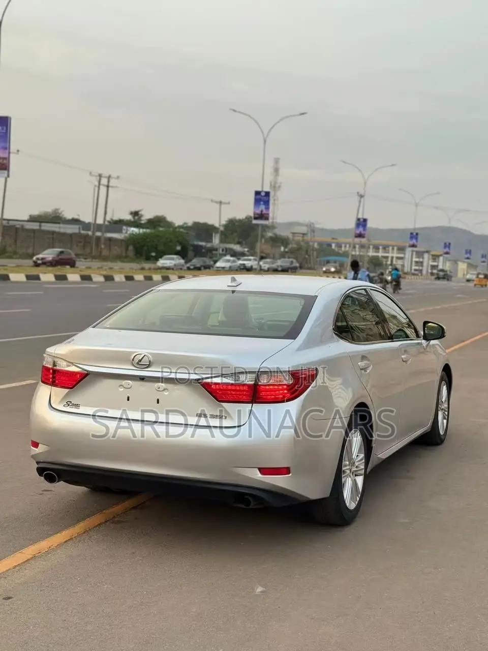 Lexus ES 350 FWD 2014 Silver