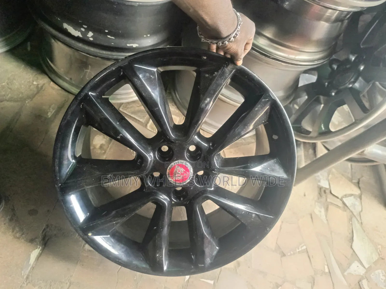 This Is a Gloss Black Jaguar Venom Alloy Wheel Direct Tokunbo Available