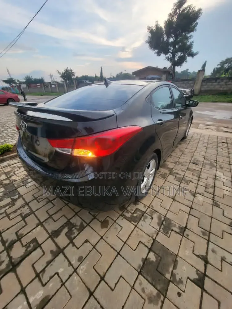 Hyundai Elantra 2014 Black