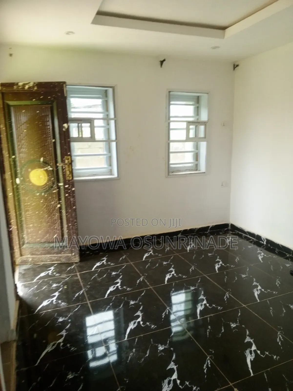 2bdrm Apartment in Ologuneru for rent