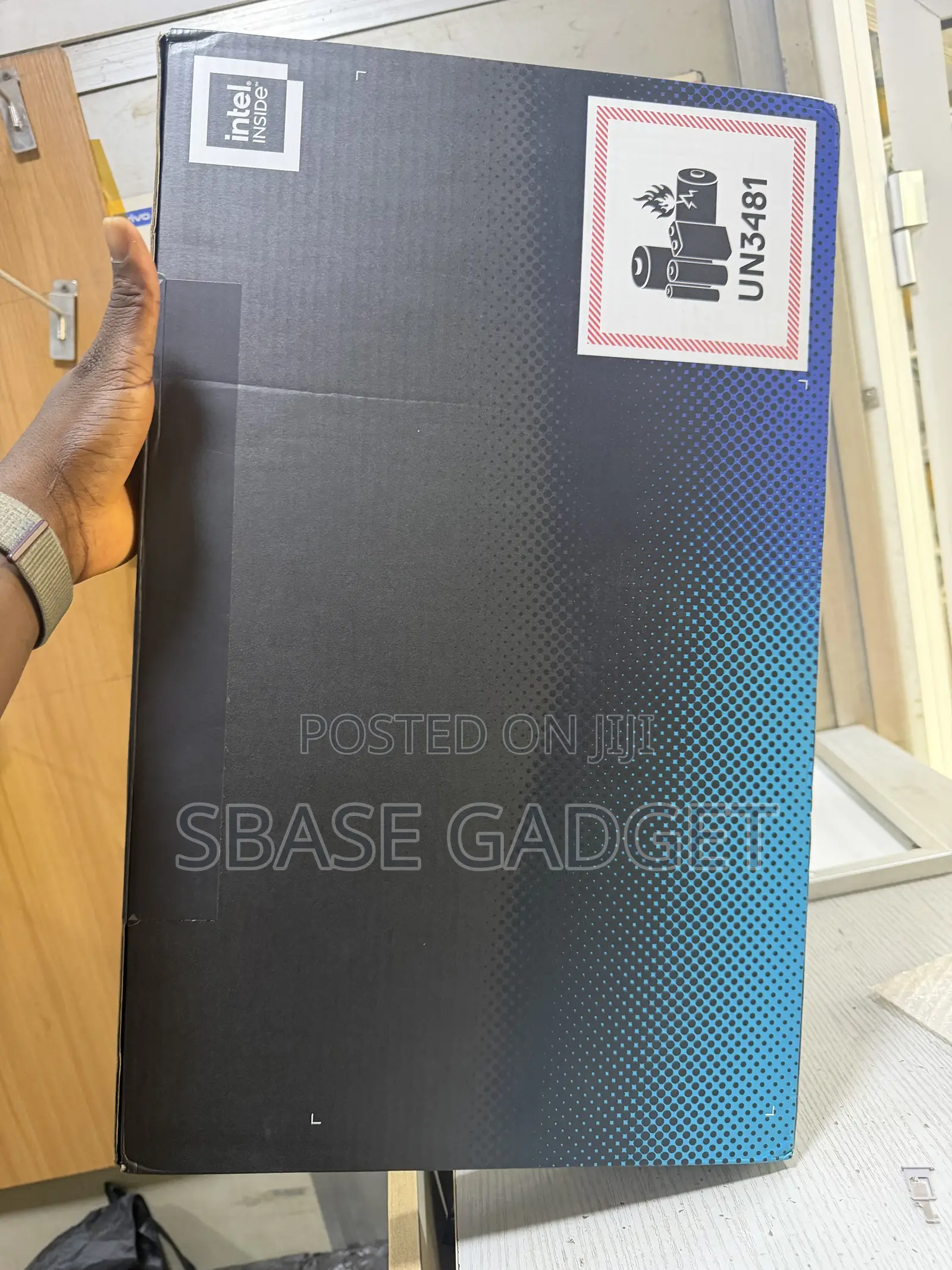 New Laptop Alienware 16 Aurora 16GB Intel Core Ultra 7 SSD 1T