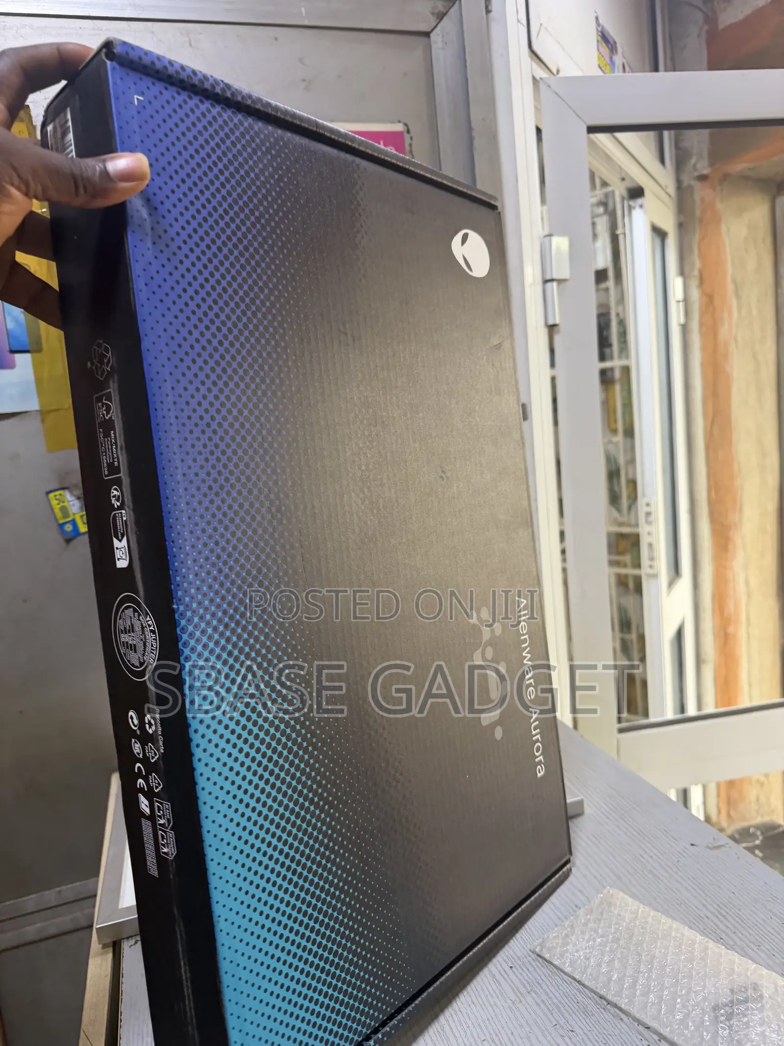 New Laptop Alienware 16 Aurora 16GB Intel Core Ultra 7 SSD 1T