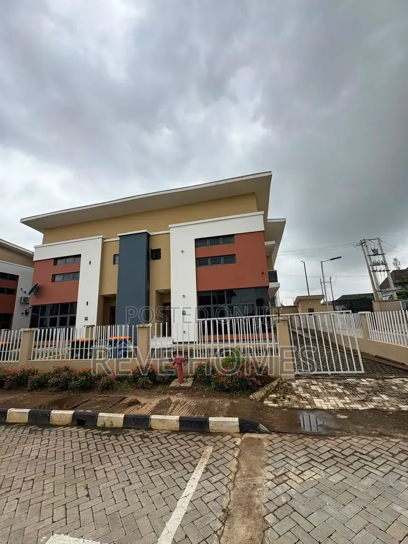 Furnished 4bdrm Duplex in Ogudu GRA for sale