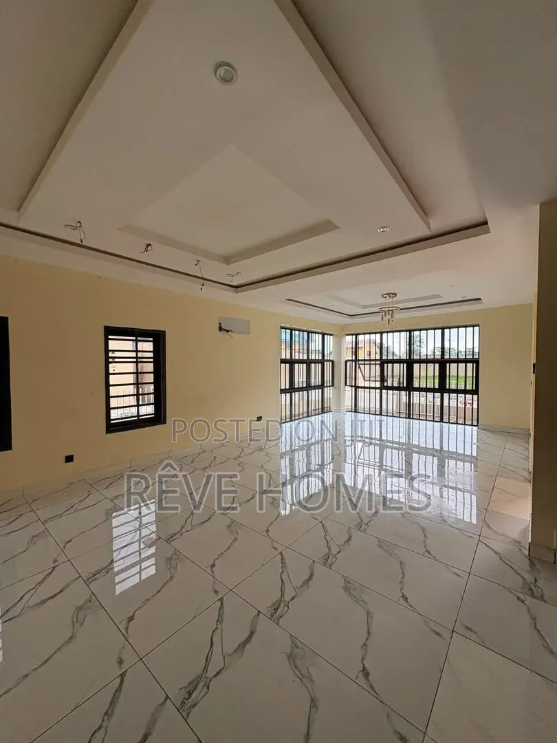 Furnished 4bdrm Duplex in Ogudu GRA for sale