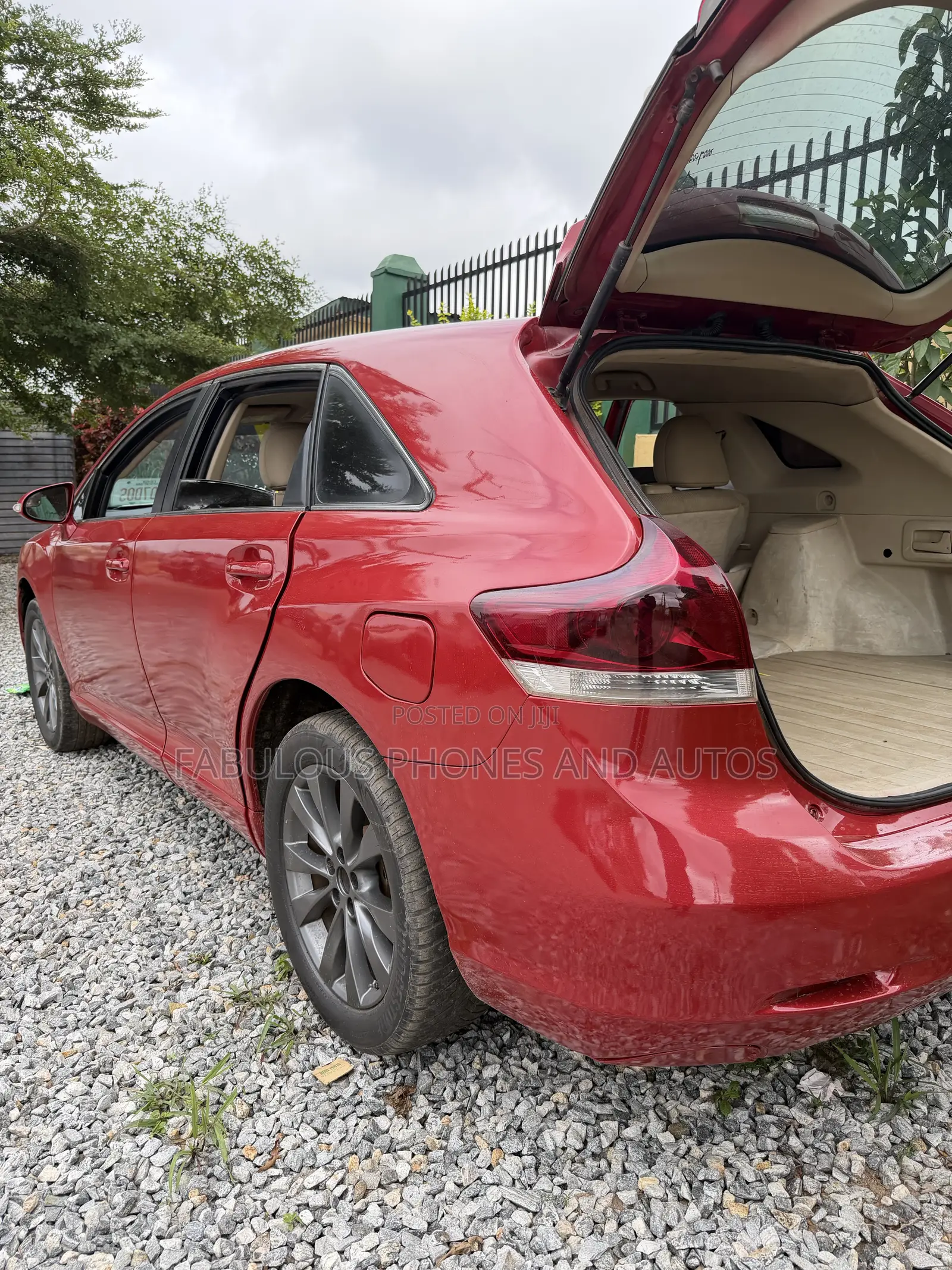Toyota Venza LE 2013 Red