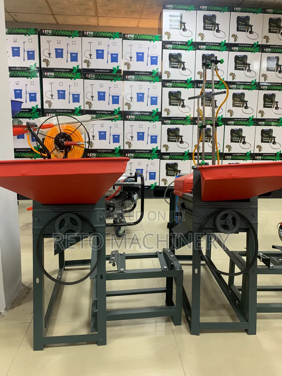 Reto Corn Thresher Machine With 6.5hp Gasoline Engine