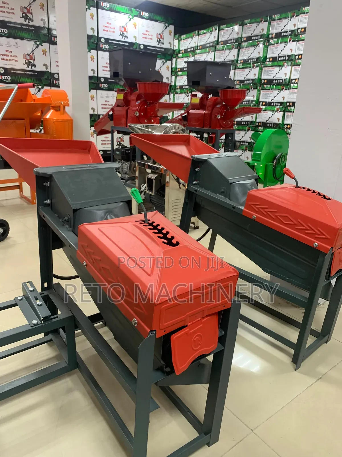 Reto Corn Thresher Machine With 6.5hp Gasoline Engine