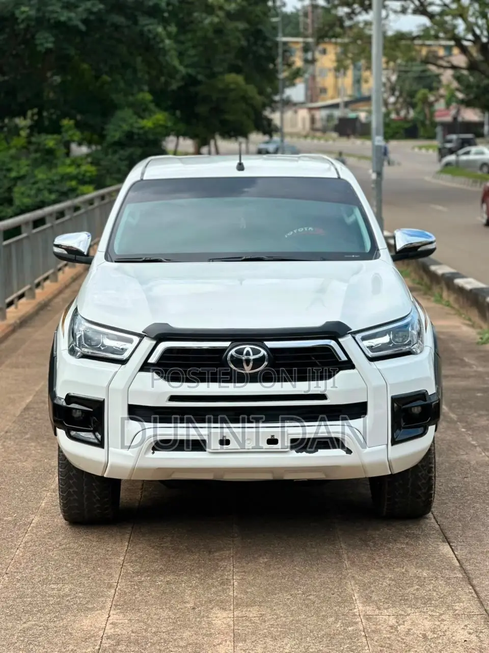 Toyota Hilux 2017 White