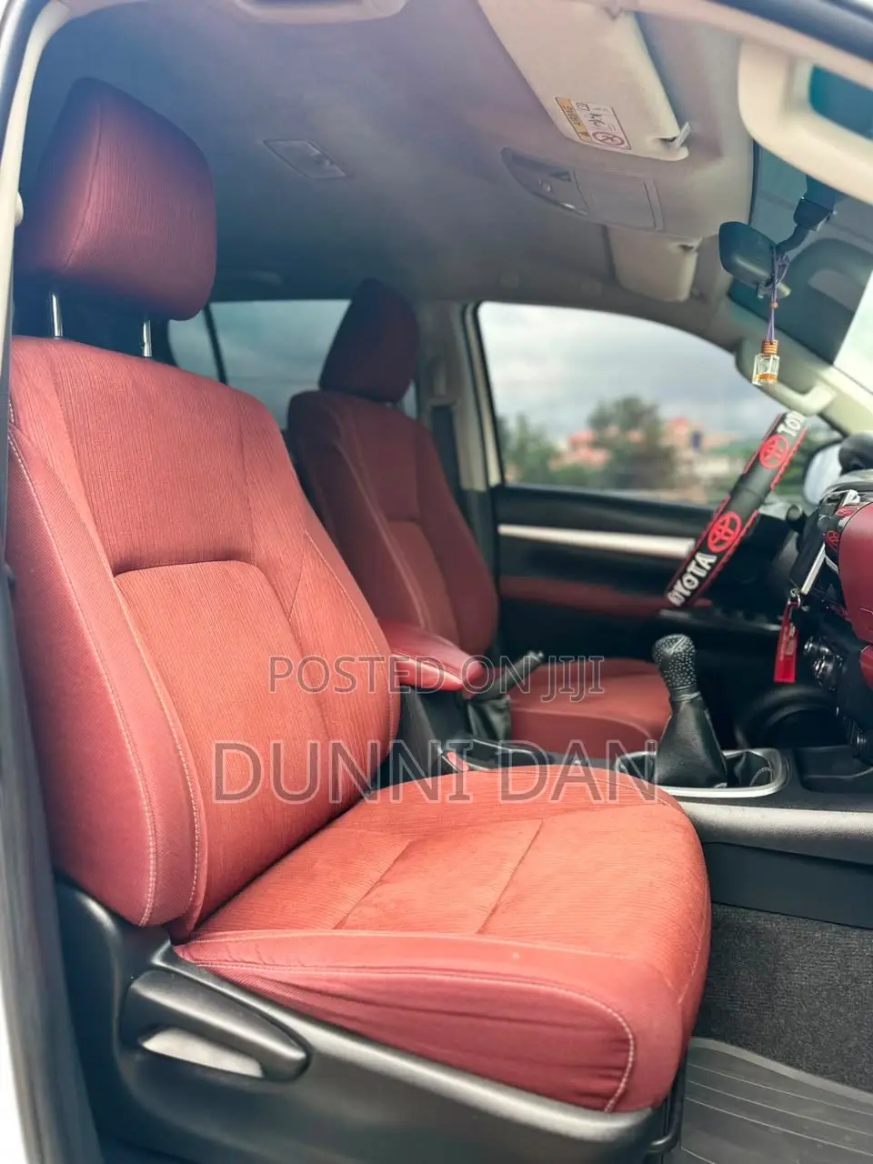 Toyota Hilux 2017 White