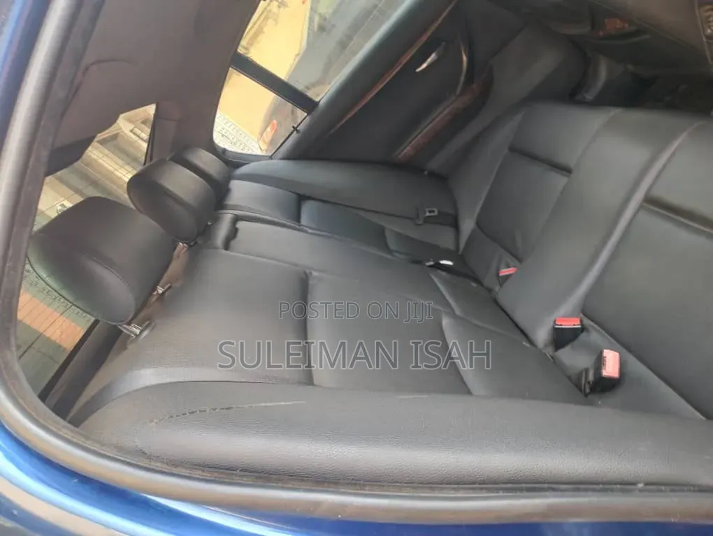 BMW 320i 2008 Blue