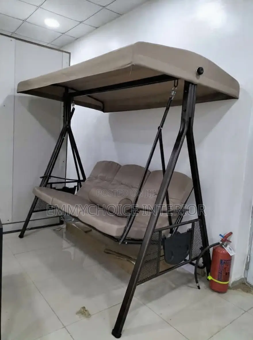 3 Seater Outdoor /Garden Swing Chair With Canopy