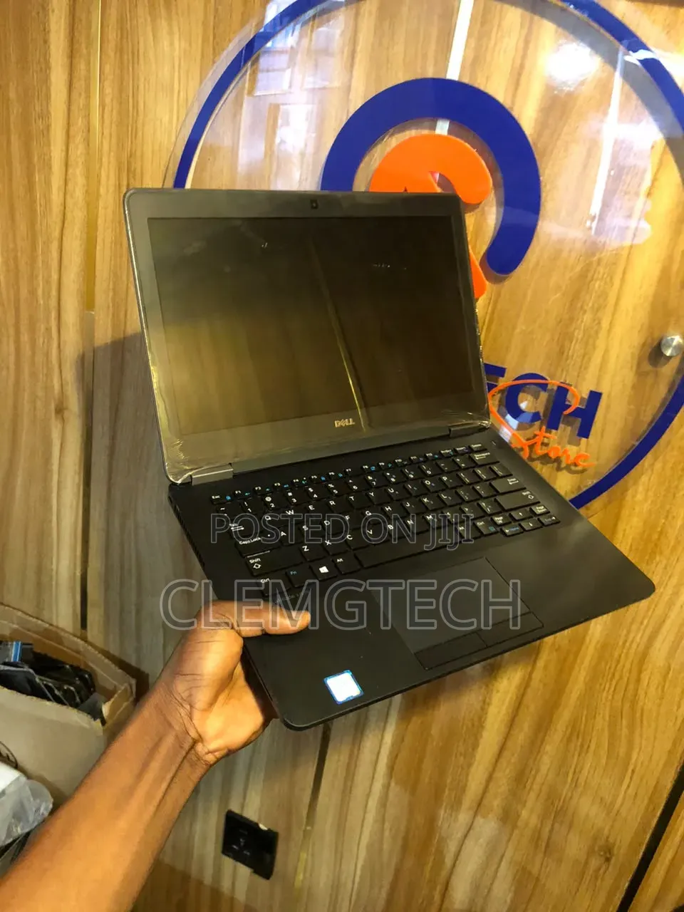 Laptop Dell Latitude 12 E7270 8GB Intel Core i7 SSD 256GB