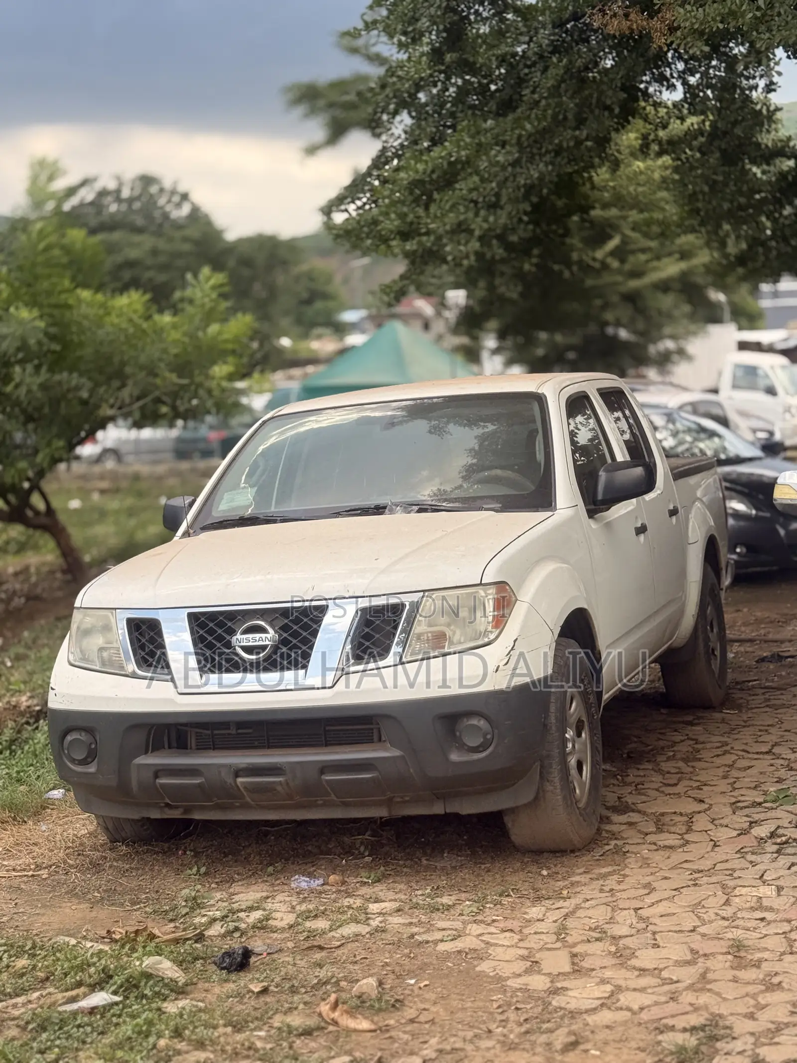 Nissan Frontier 2014 White