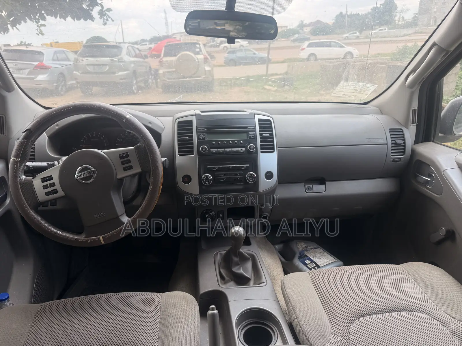 Nissan Frontier 2014 White