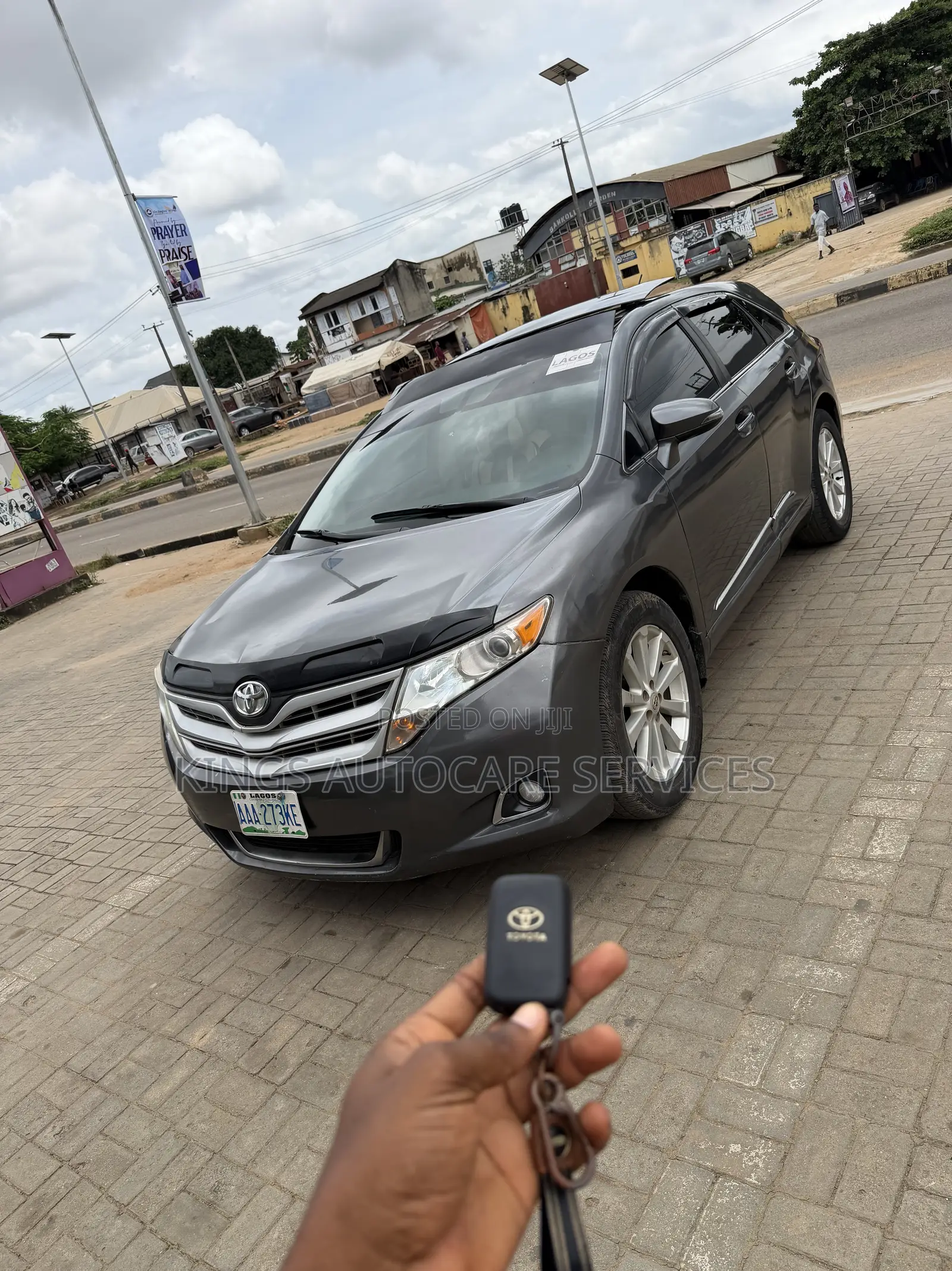 Toyota Venza XLE 2010 Gray