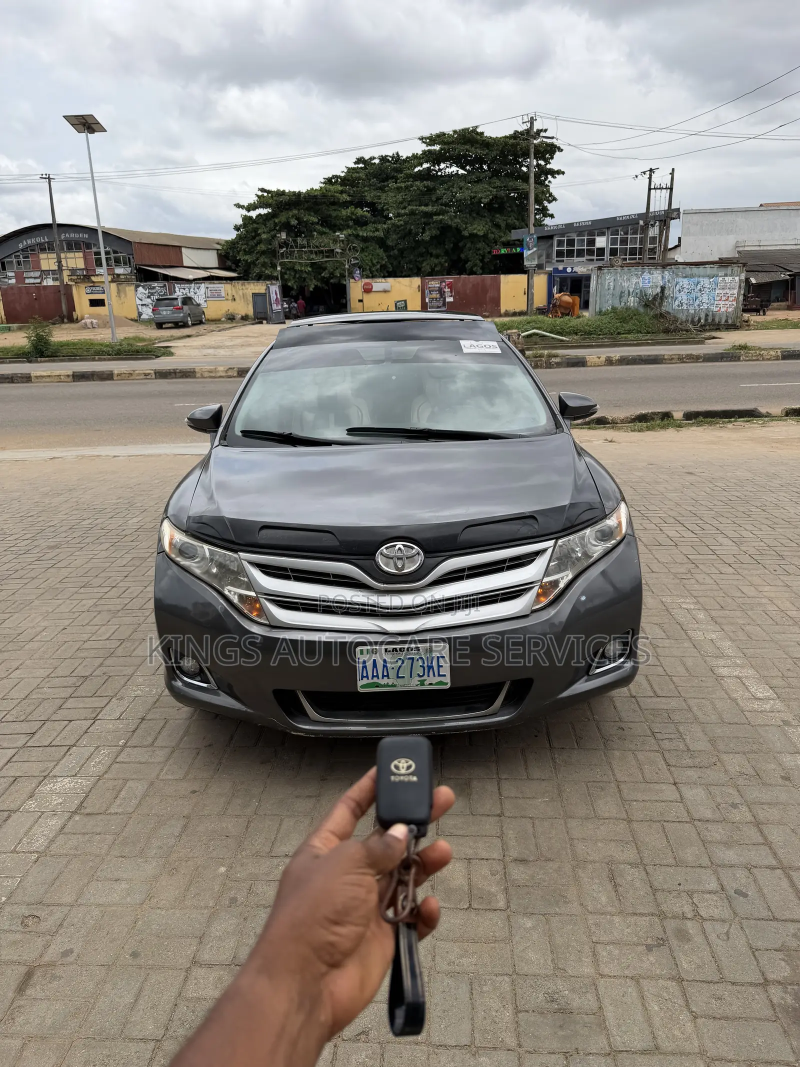 Toyota Venza XLE 2010 Gray