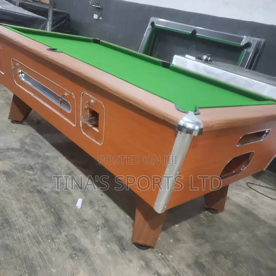 7ft Marble and Coin Snooker Board