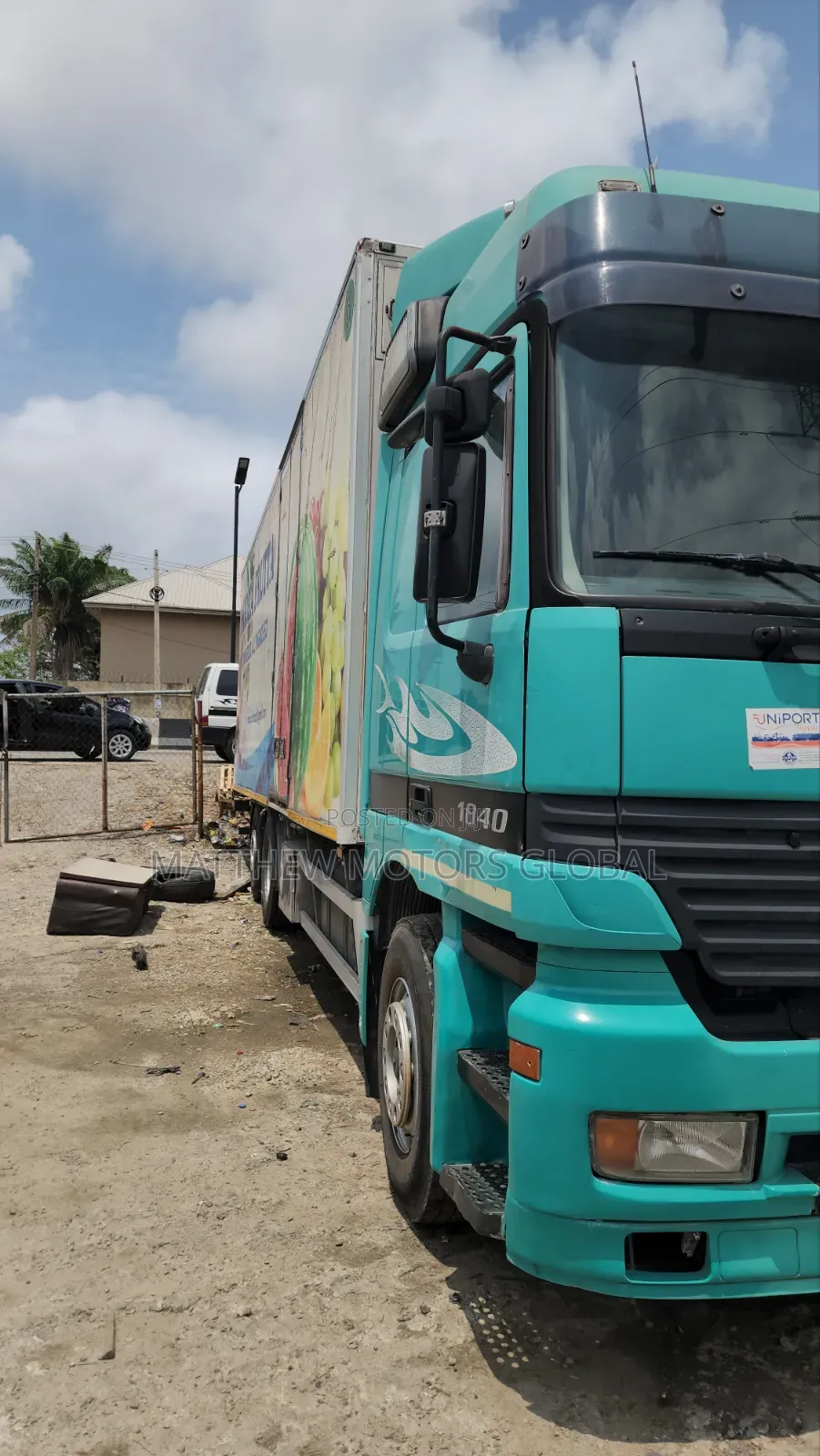 Mercedes Benz Actros 1840 Container Body Truck 29 Feet Long