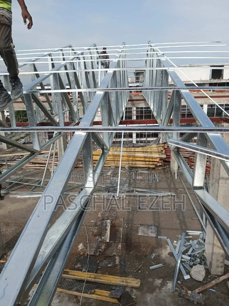 Light Weight Steel Trusses Premium Quality