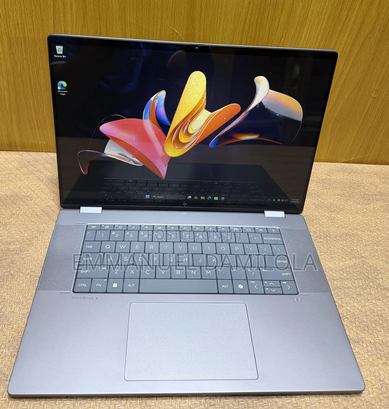 Laptop HP OmniBook X Flip 16" 16GB AMD Ryzen 5 SSD 512GB