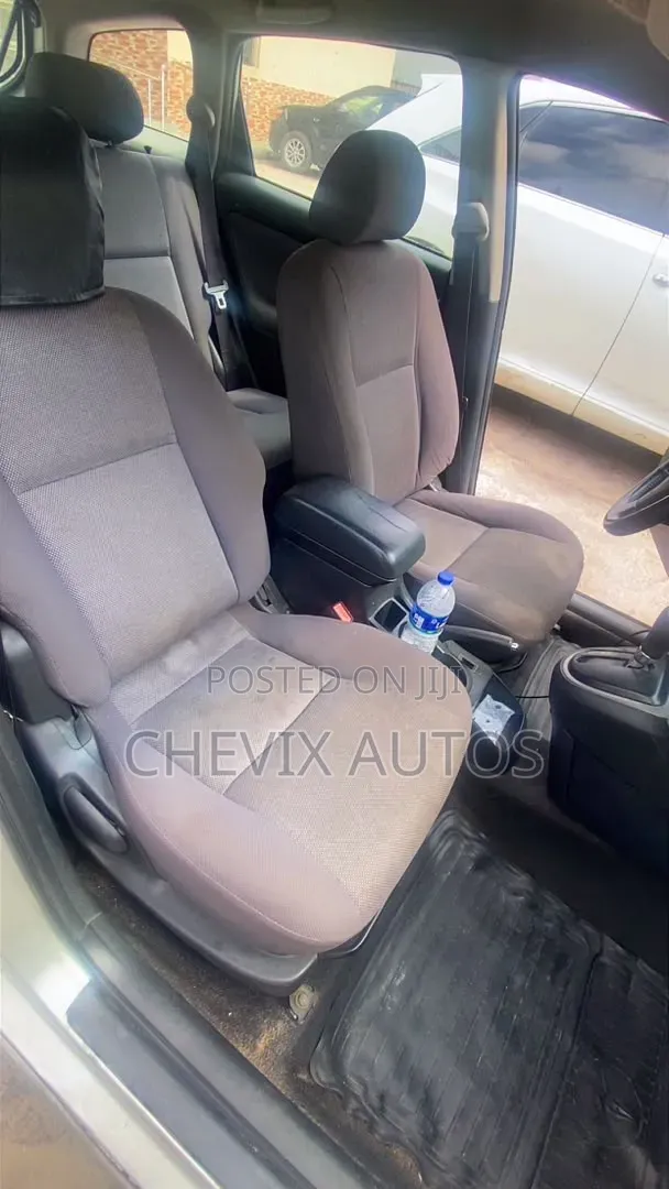 Toyota Matrix 2003 Silver