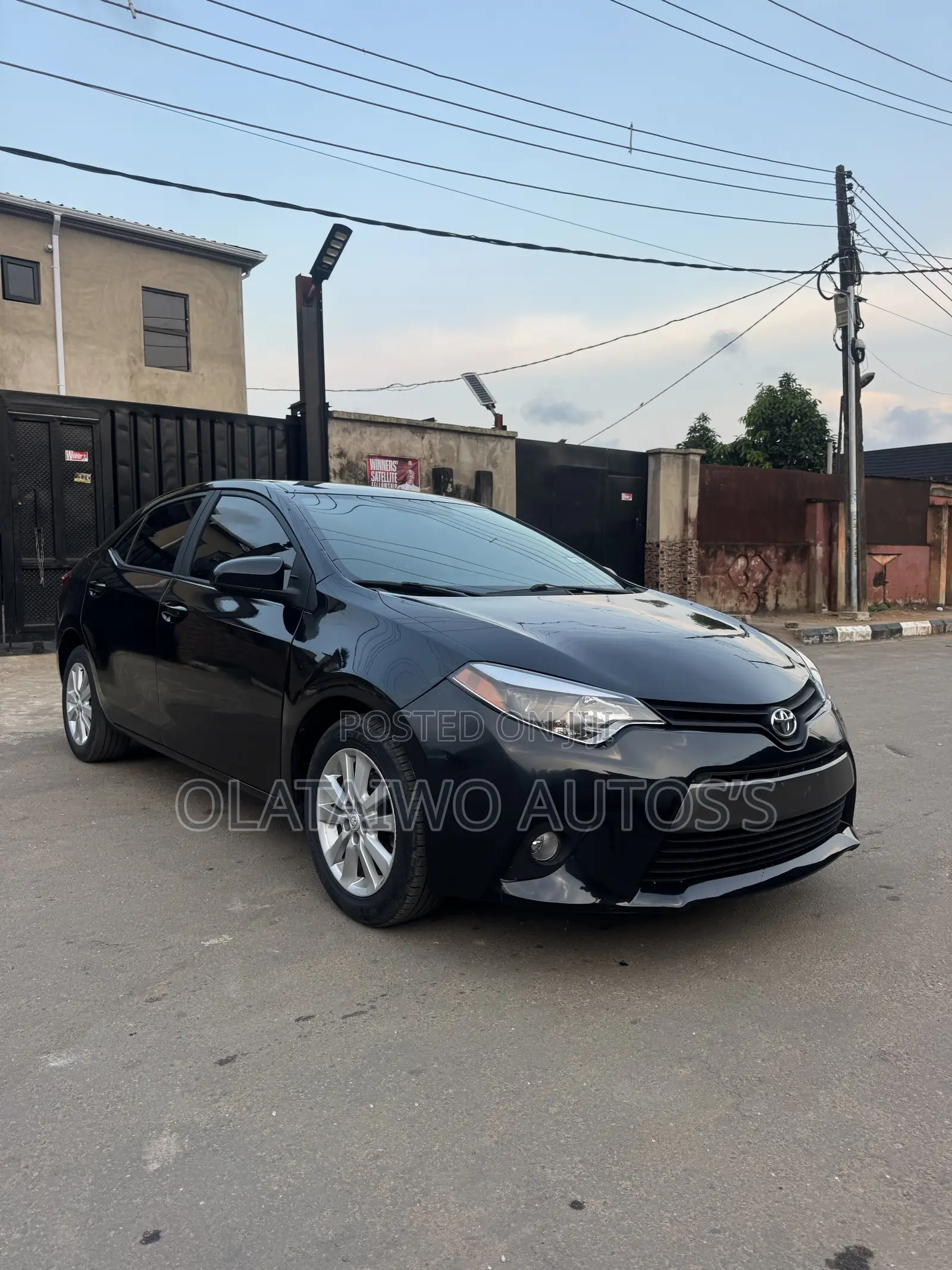 Toyota Corolla S 4dr Sedan (1.8L 4cyl CVT) 2015 Black