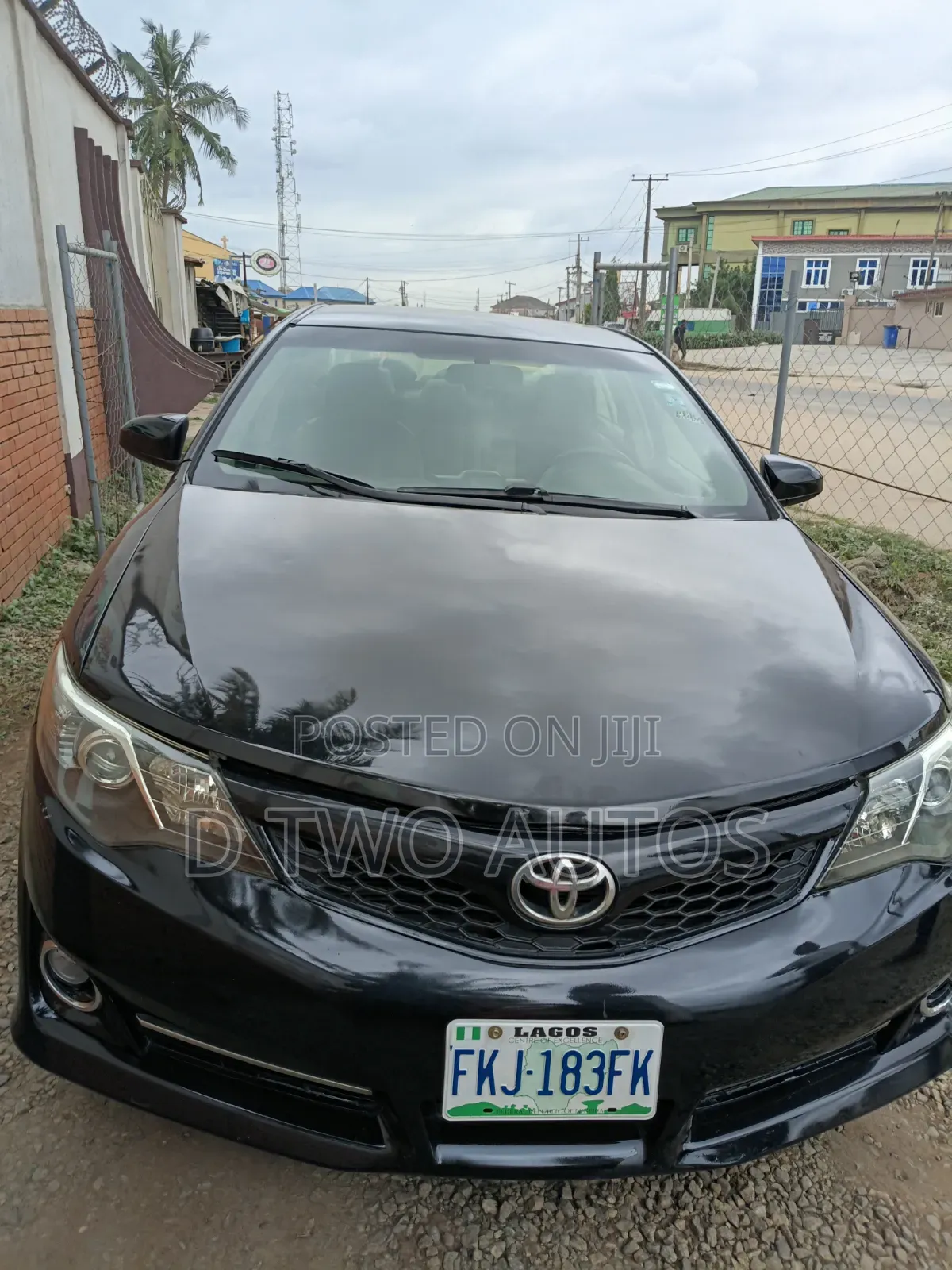 Toyota Camry SE 4dr Sedan (2.5L 4cyl 6A) 2013 Black
