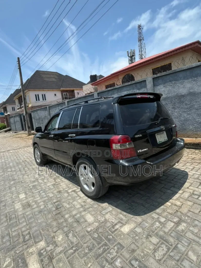 Toyota Highlander 2005 Black