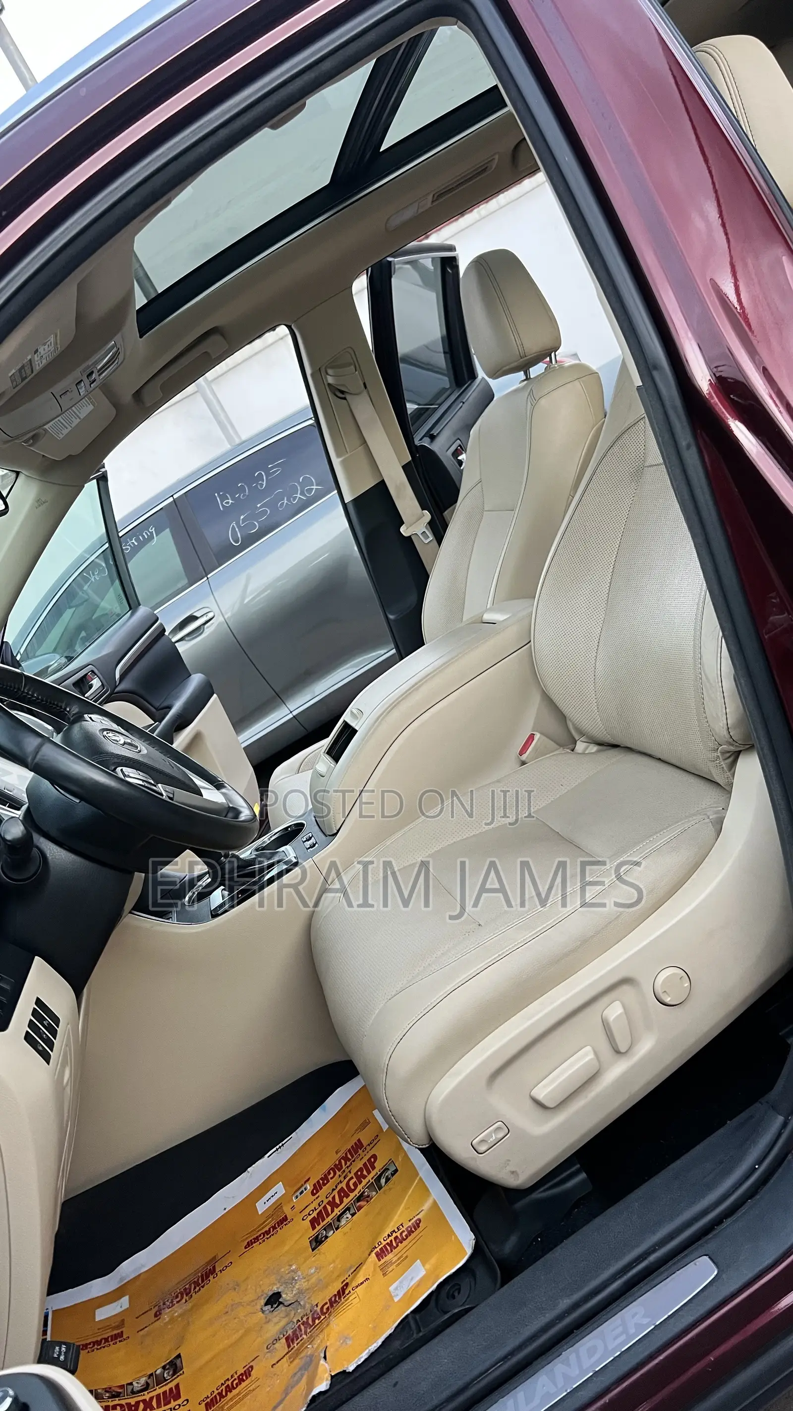 Toyota Highlander Limited Platinum 4dr SUV AWD (3.5L 6cyl 6A) 2015