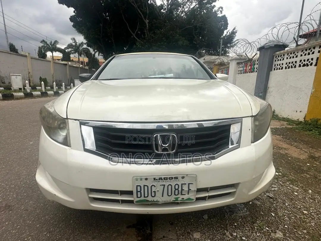 Honda Accord EX Automatic 2009 White