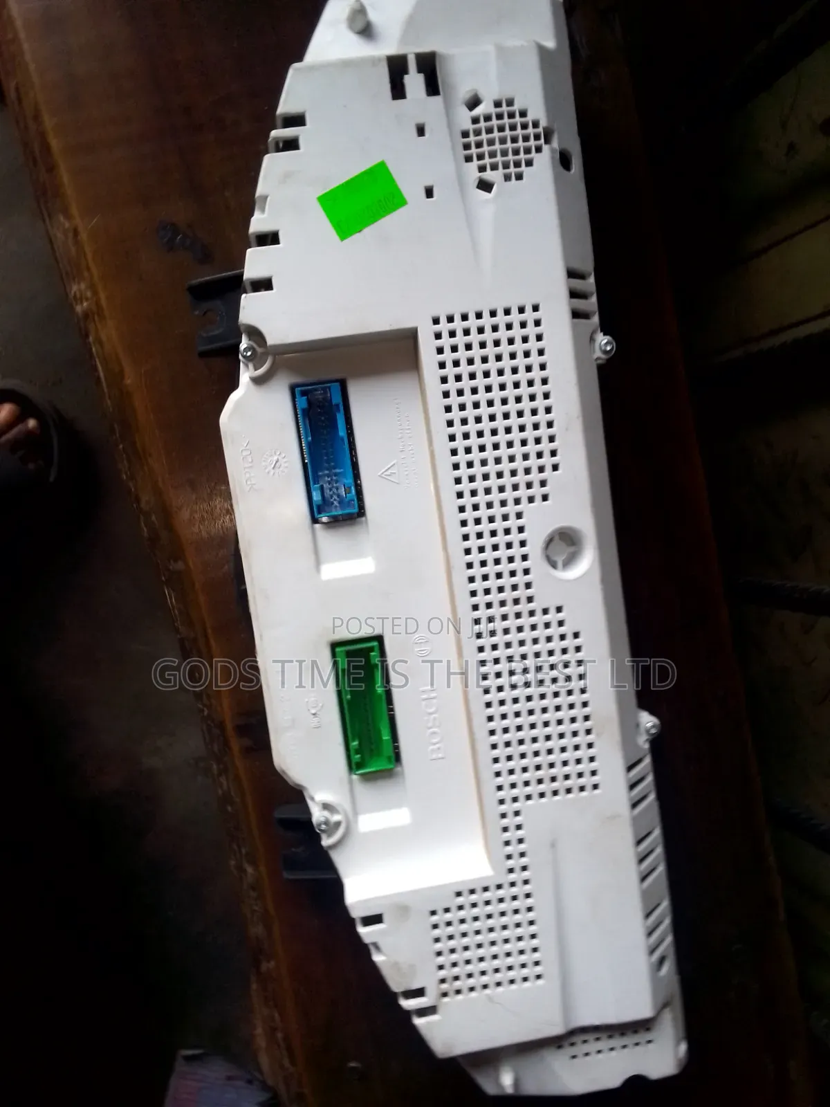Speed Clock for Porsche Cayenne. 2008 /2010 (Tokunbo)