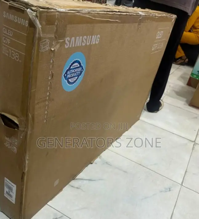 Samsung 55-Inch QLED TV – Advanced Big-Screen Technology