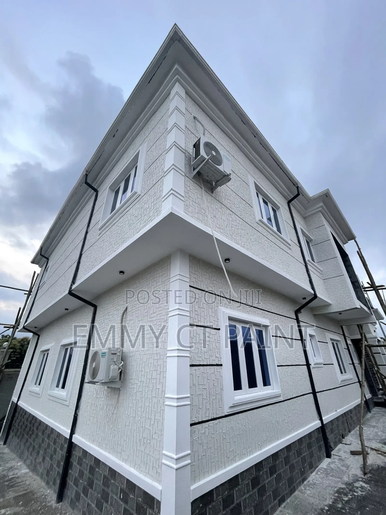 Weathershield Gravitex Paint