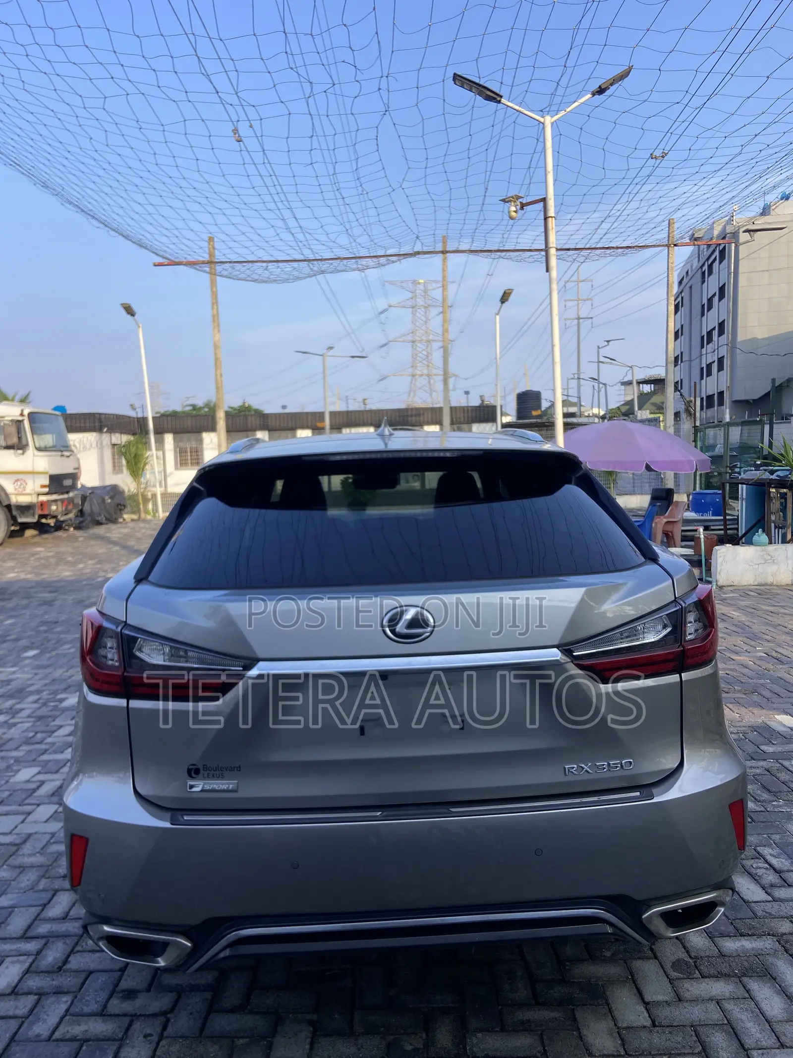 Lexus RX 350 F Sport AWD 2017 Gold