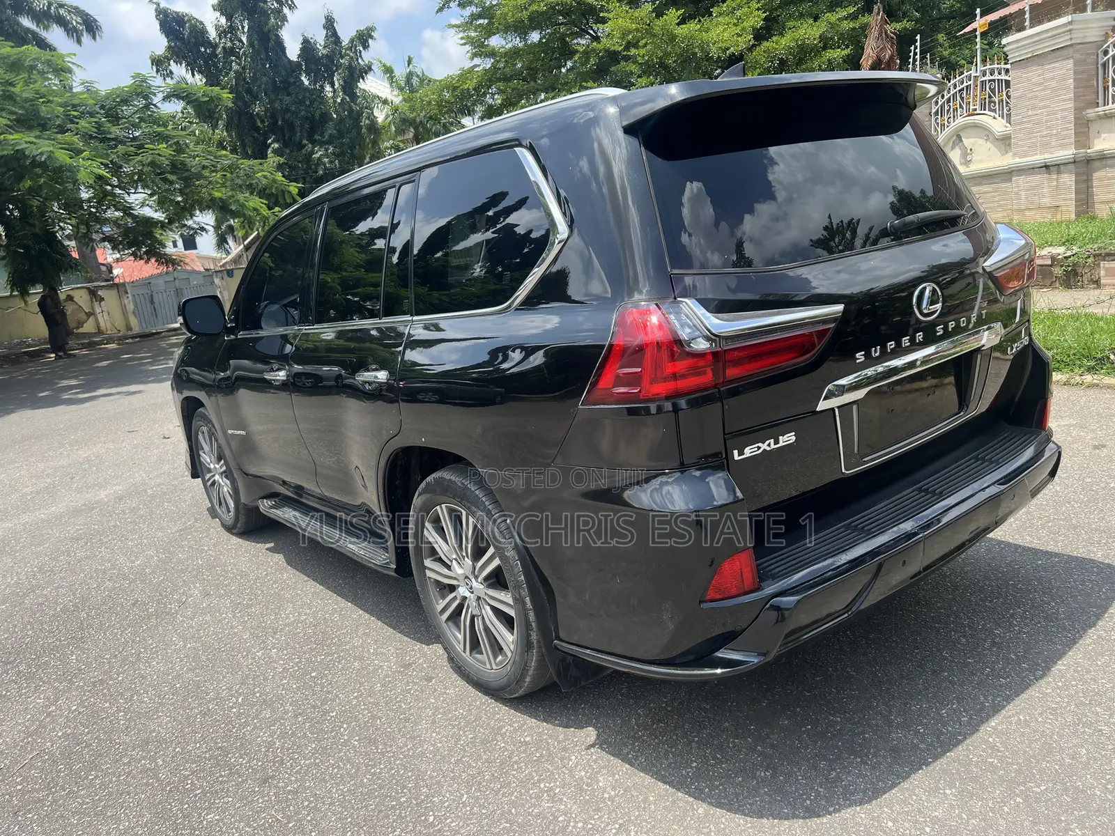 Lexus LX 570 AWD 2017 Black