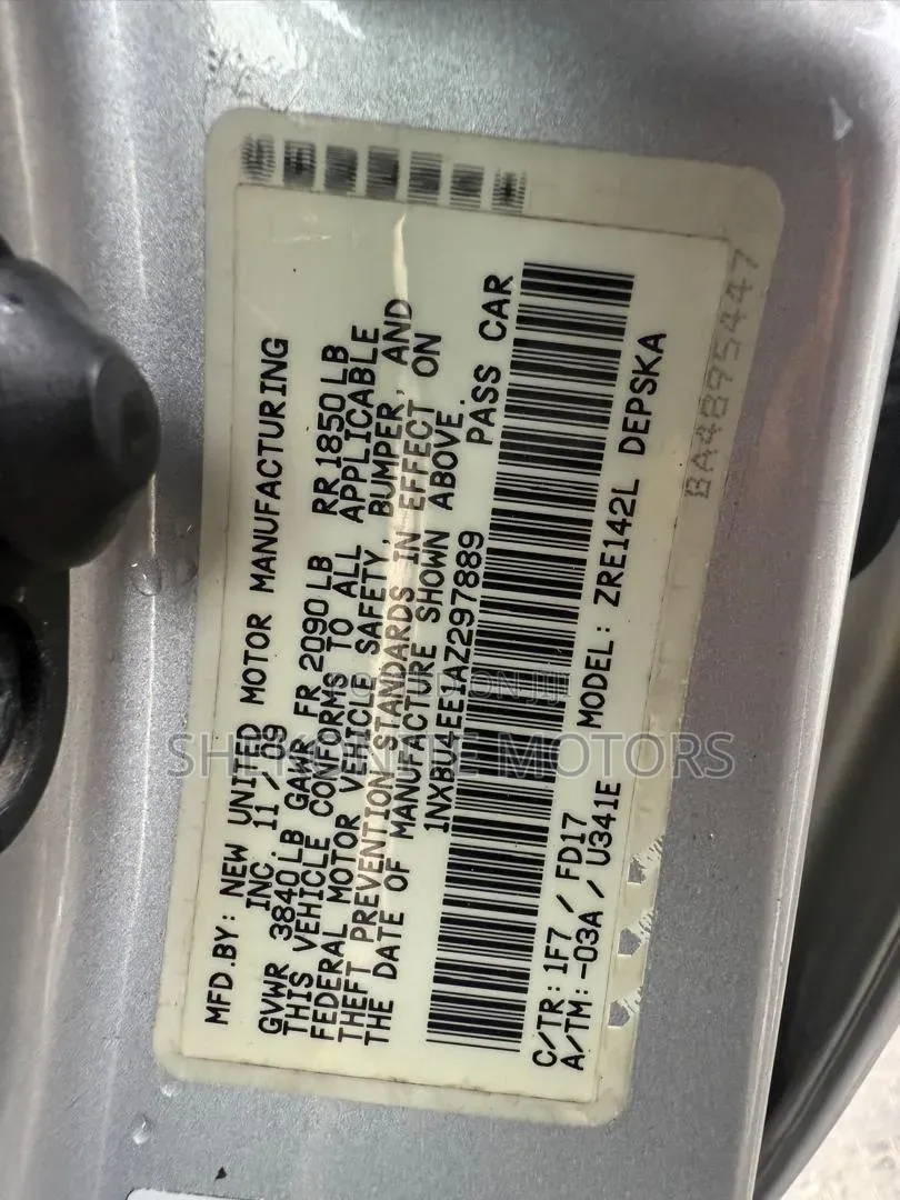Toyota Corolla 2010 Silver