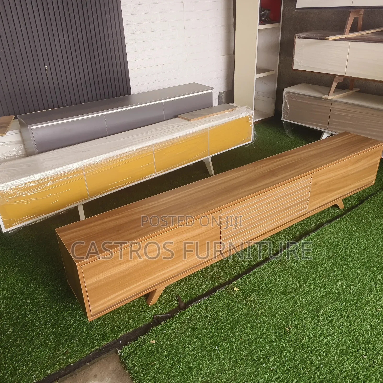 TV Units Mounts in 6ft and 7ft Variants