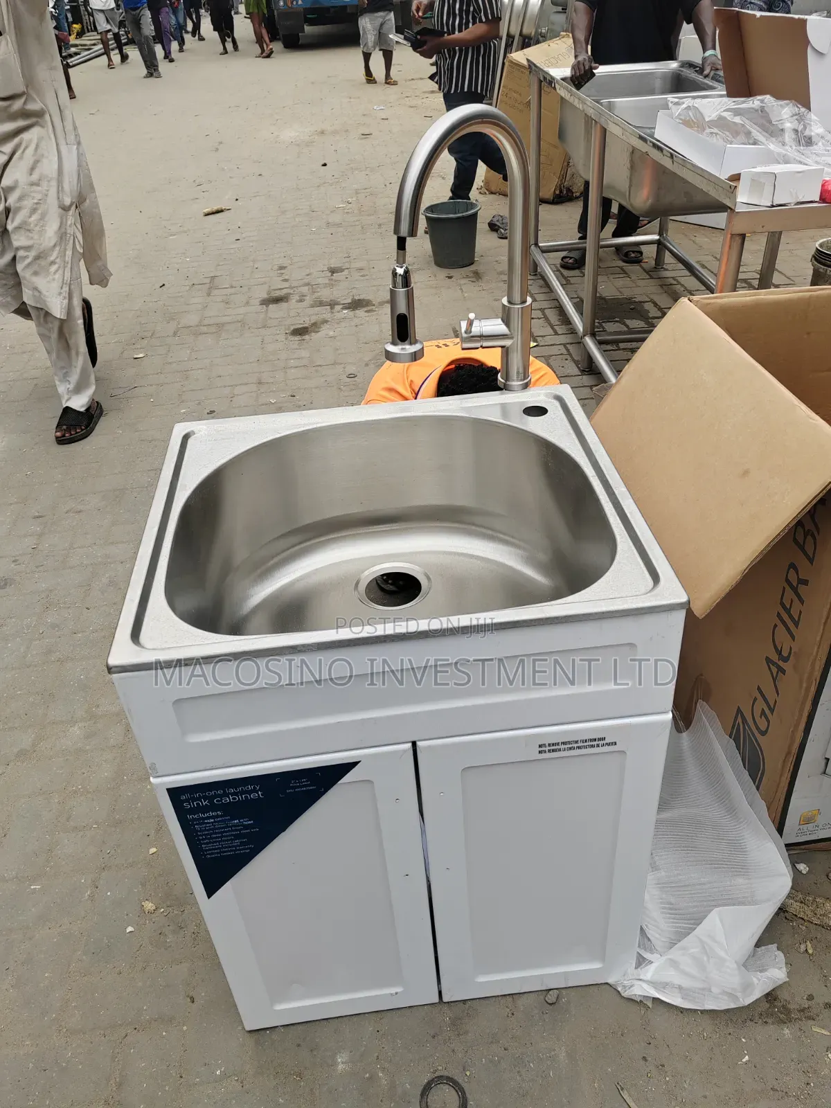 Stainless Steel With Wood Cabinet for Laundry