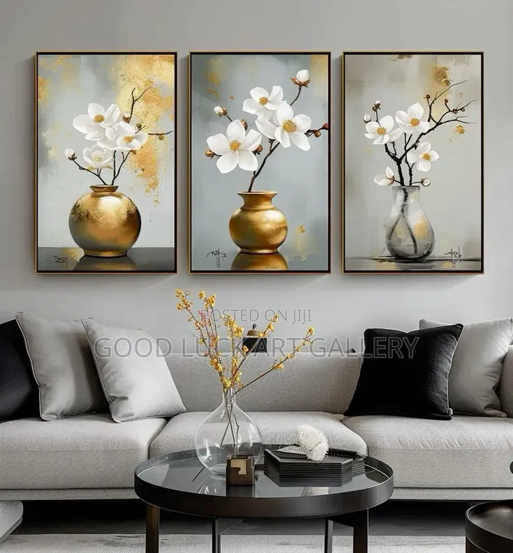 Minimalist Wall Art for Homes and Hotels