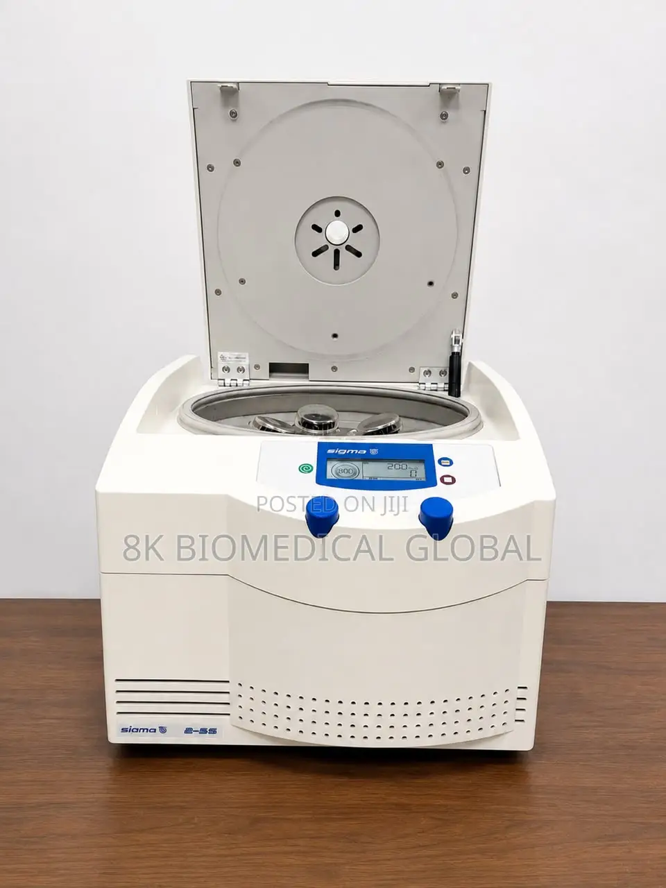 Sigma 2-5 Laboratory Centrifuge