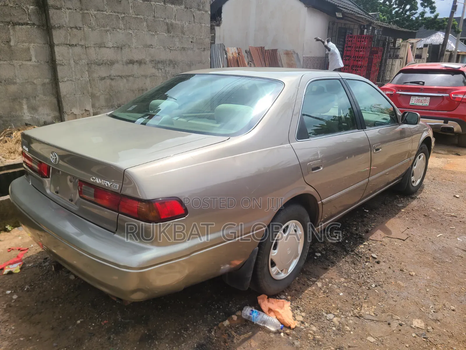 Toyota Camry 2000 Gray